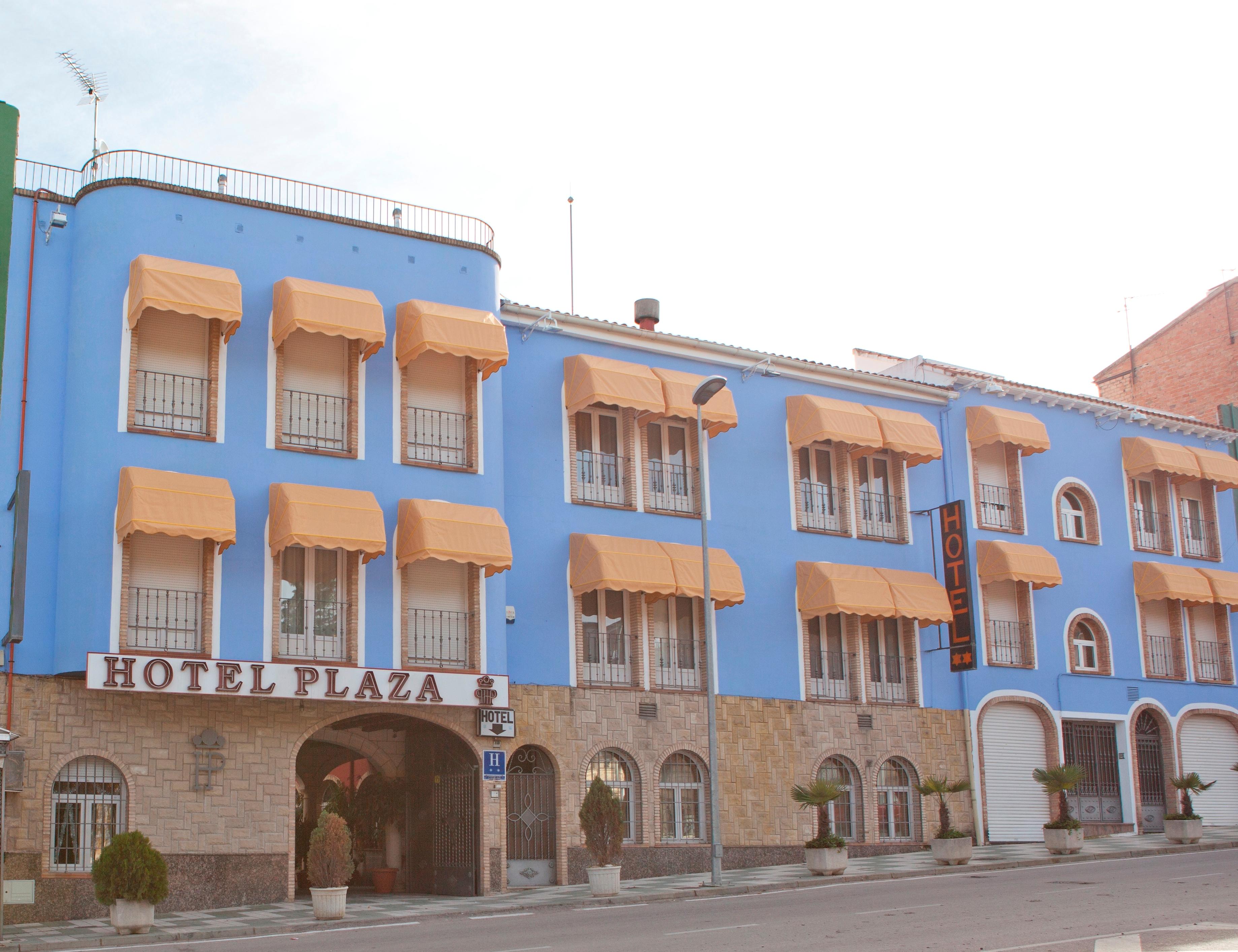 Hotel Plaza Manjon Villanueva Del Arzobispo Exterior photo